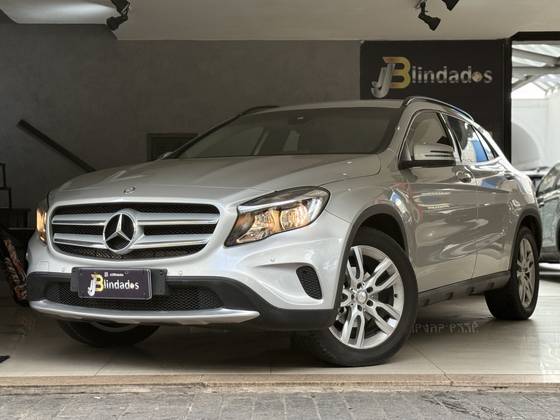 MERCEDES-BENZ GLA 200 1.6 CGI STYLE 16V TURBO FLEX 4P AUTOMÁTICO MERCEDES-BENZ GLA 200 1.6 CGI STYLE 16V TURBO FLEX 4P AUTOMÁTICO